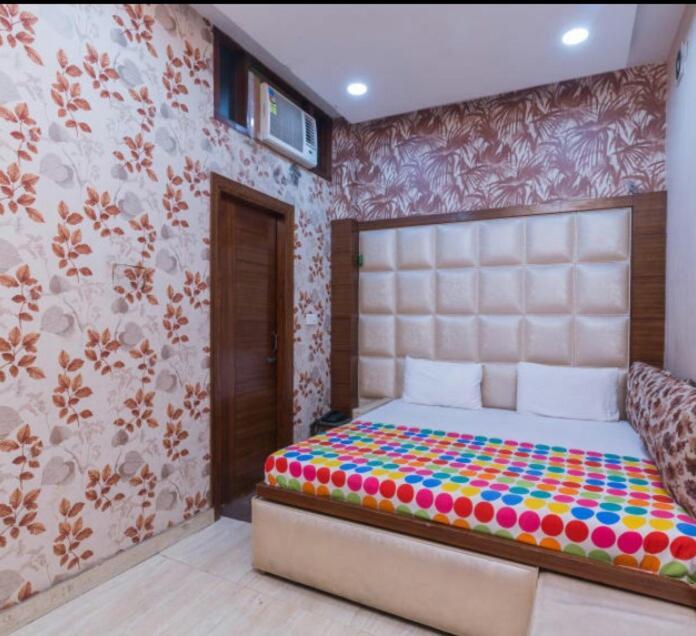 Hotel Brown Ludhiana Exterior foto